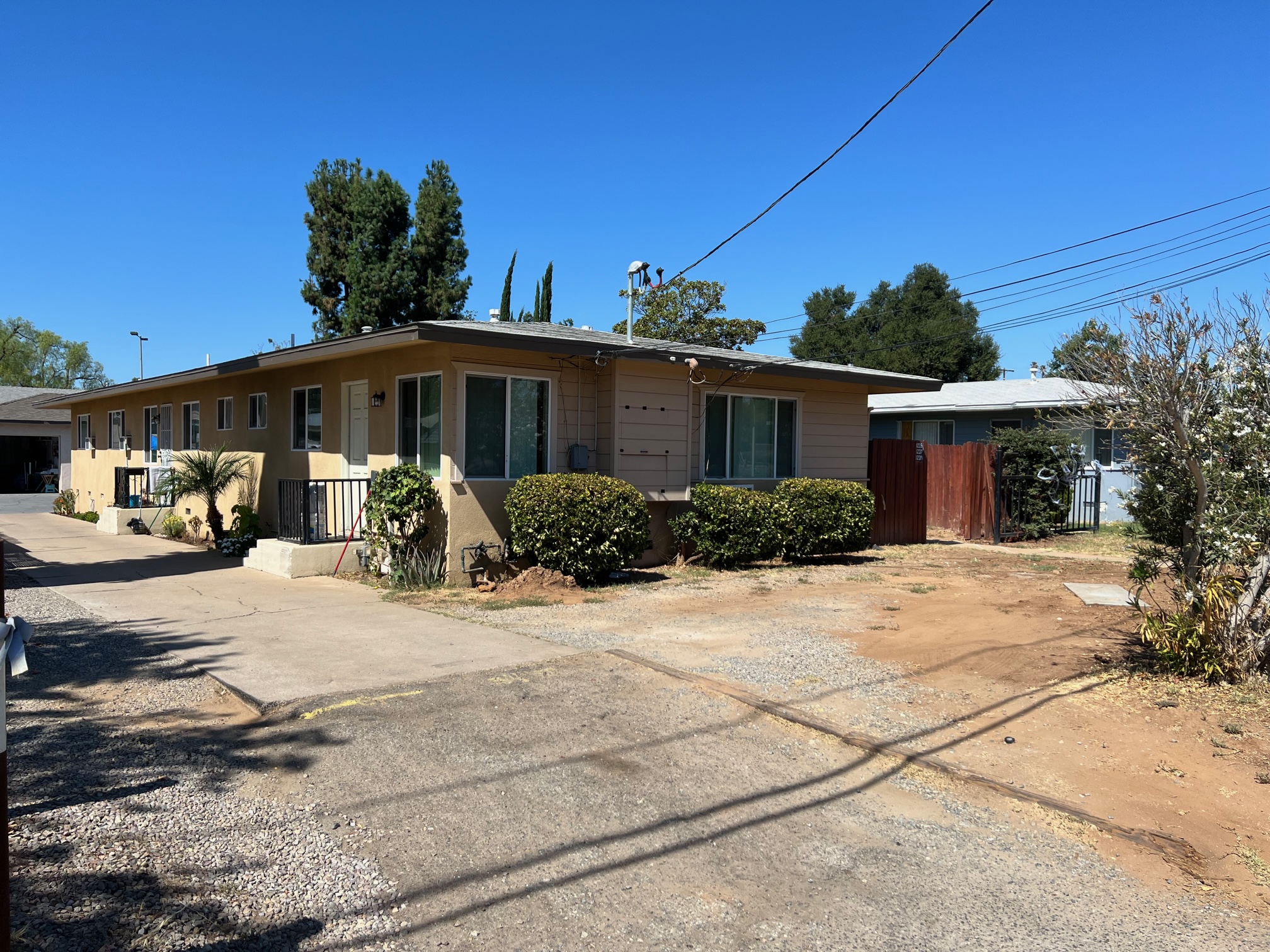 1241 South Juniper Street